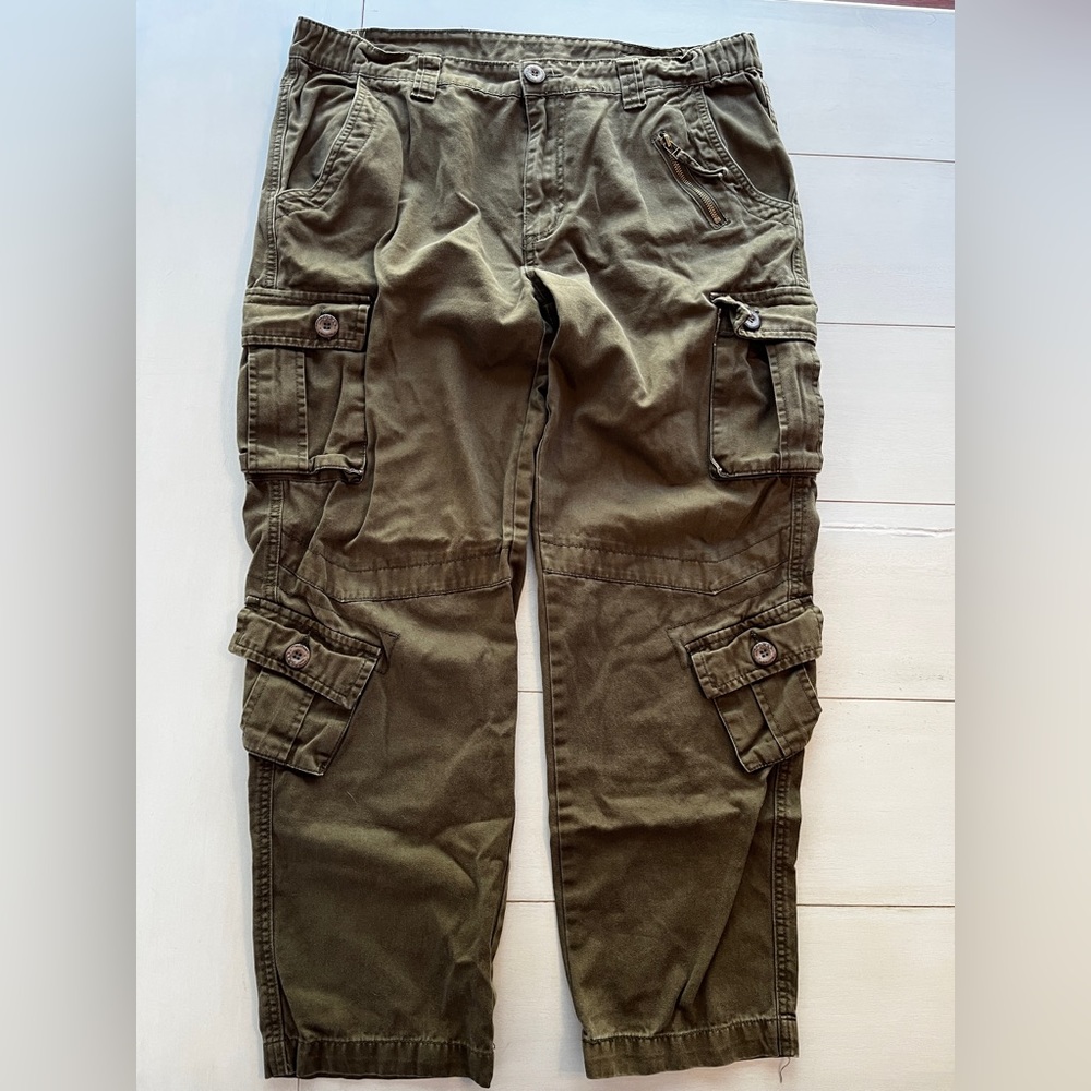 Pants from Akarmy! Size 14. Great condition. Army Green.